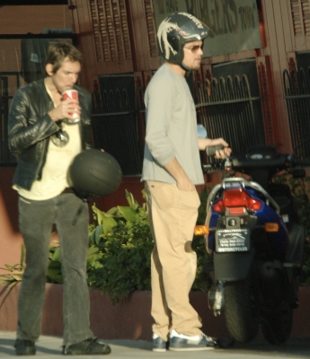 Click to view full size image
==============
034.jpg 034.jpg