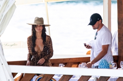 Click to view full size image
==============
057.jpg 057.jpg