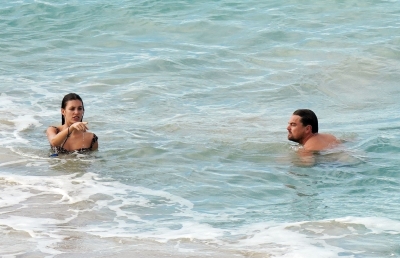 Click to view full size image
==============
042.jpg 042.jpg