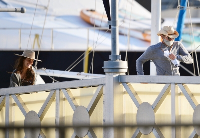 027.jpg