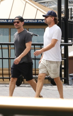 010.jpg