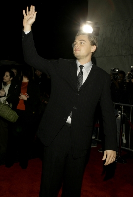Click to view full size image
==============
AP_061206035398.jpg AP_061206035398.jpg